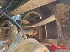1999  International  9400  Straight Truck