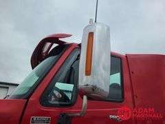 2014  International  Pro Star+  Semi Truck