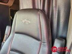 2006  Peterbilt  379  Semi Truck