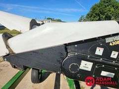 2009  Harvestec  4308  Corn Head - 8R30