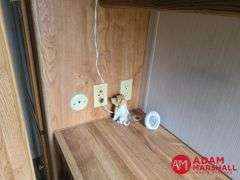1993  NU-WA  Hitchhiker  Camper Trailer - 30FT
