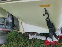 1992  Rinker  186 Captiva  V-Hull Boat - 18FT