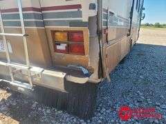 1988  Chevrolet   P30 Superchief Motorhome - 31FT