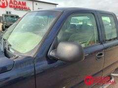 2005  Chevrolet  Silverado 2500  Pickup - Gasoline