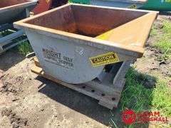Wright  ½ Yard Self Dumping Hopper w/ Drain Valve & Casters