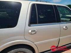 2006  Lincoln  Navigator  SUV - Gasoline