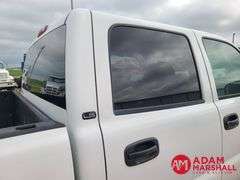2004  Chevrolet  Silverado 3500  Pickup - Gasoline