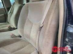 2005  Chevrolet  Silverado 2500  Pickup - Gasoline