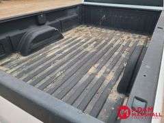 2004  Chevrolet  Silverado 3500  Pickup - Gasoline
