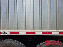 1993  International  Eagle 9300  Straight Truck