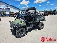 2017  John Deere  Gator XUV