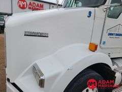 2012  Kenworth  T800  Semi Truck
