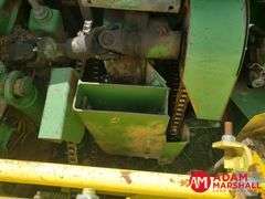 John Deere  Pull Type Silage Chopper