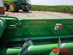 2019  John Deere  708C  Corn Head - 8R30
