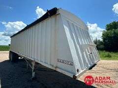 1996  Dakota  3200 Hopper  Grain Trailer - 32FT