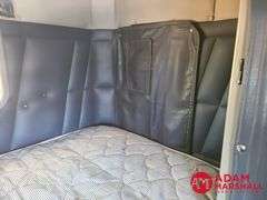 2006  Peterbilt  379  Semi Truck