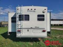 2002  Keystone  Cougar  5th Wheel Camper - 28FT