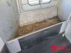 1998  Sundowner  4-Horse Trailer w/ Living Quarters  - 34FT