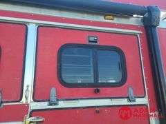 1998  Sundowner  4-Horse Trailer w/ Living Quarters  - 34FT