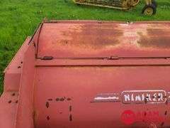 Hiniker  5600  Stalk Chopper/Windrower - 15FT