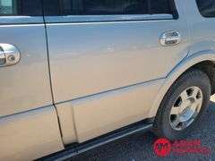 2006  Lincoln  Navigator  SUV - Gasoline