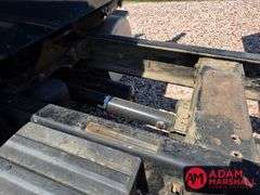 1999  International  9400  Straight Truck
