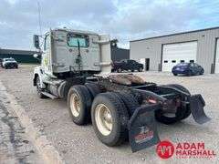 2016  Western Star  4700  Semi Truck