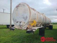 1976  Fruehauf  7000 Gallon Tanker  Trailer