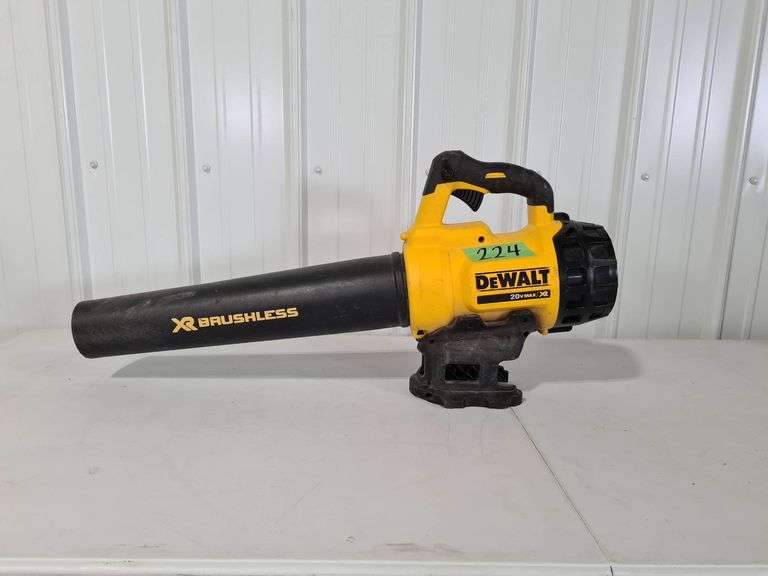 Wall Mount Storage Hanger For Dewalt 20V Max XR Brushless Leaf Blower – 3D Printed PLA+