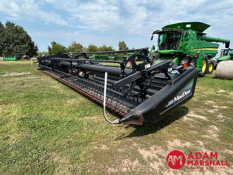 2012  MacDon  FD70  Flex Draper - 40FT