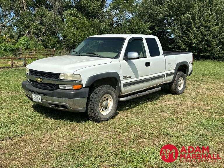 2001  Chevrolet  2500 HD   Pickup - Diesel