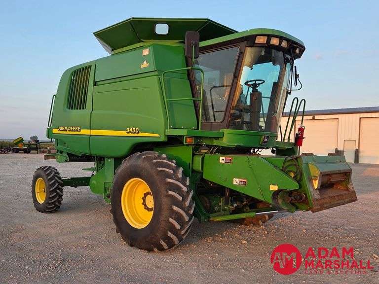 2000  John Deere  9450  Combine