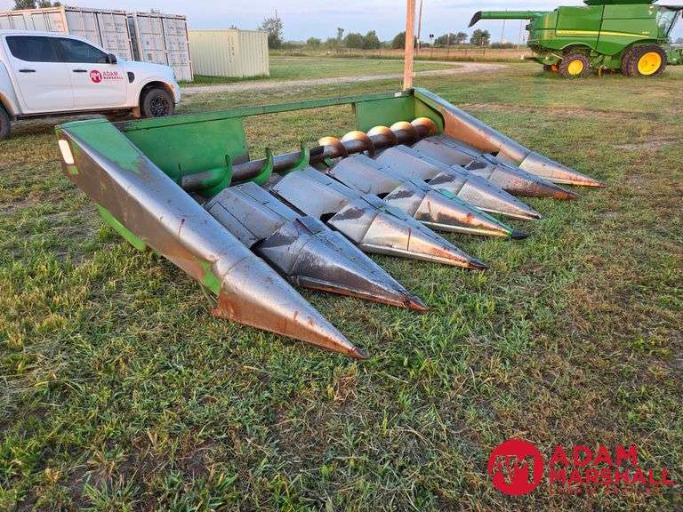 John Deere  643  Corn Head - 6R30