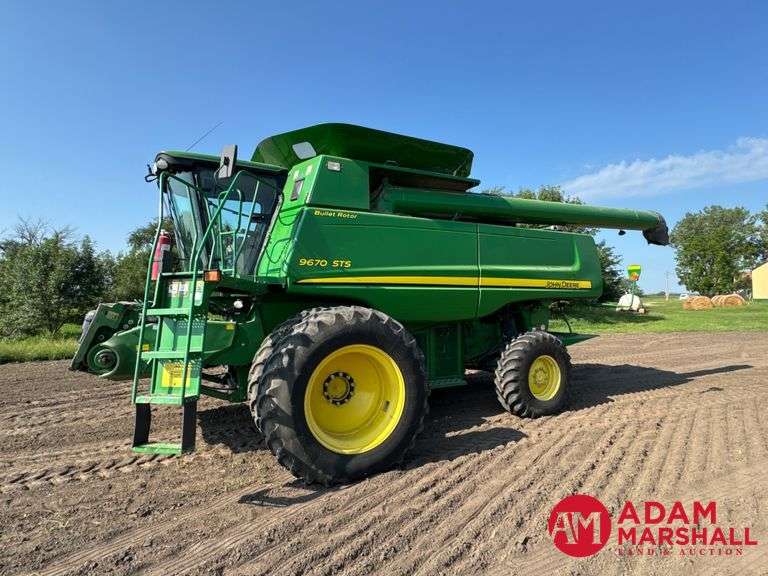 2009  John Deere   9670 STS  Combine