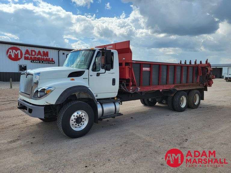 2012  International  Work Star  w/ 2020 Spread-All TK22T Manure Box