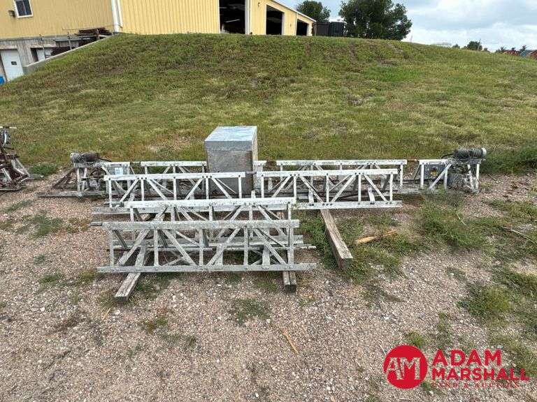 Vibrating Concrete Screed - Gasoline