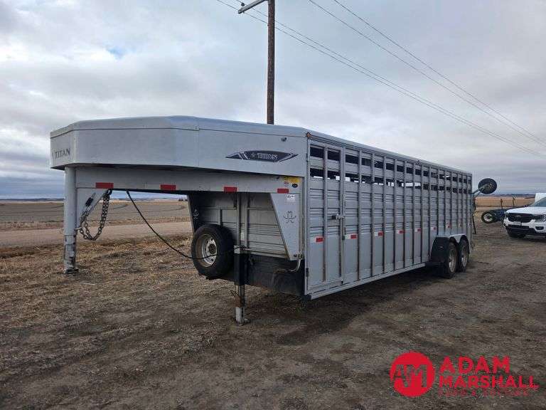 2016  Titan  Livestock Trailer - 24FT