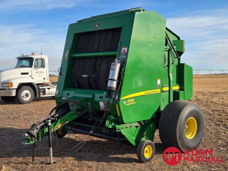 2014  John Deere  569  Mega Wide Plus Round Baler