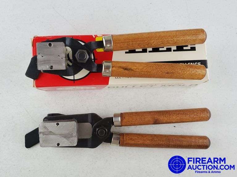 Lee Cavity Bullet Molds W/Handles - *See Photos