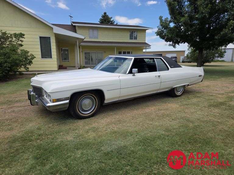 1972  Cadillac  Coupe DeVille