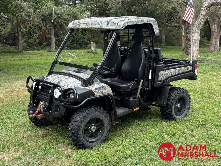 2012  John Deere  825I  Gator UTV