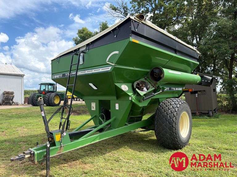 2001  Brent  776   Grain Cart
