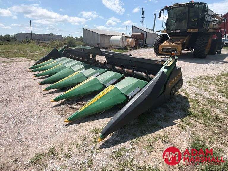 2008  Drago  Series II L8   Corn Head - 8R36