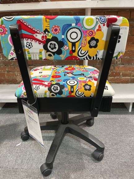 Arrow Hydraulic Chair
