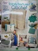 8 Annie’s Crochet Books
