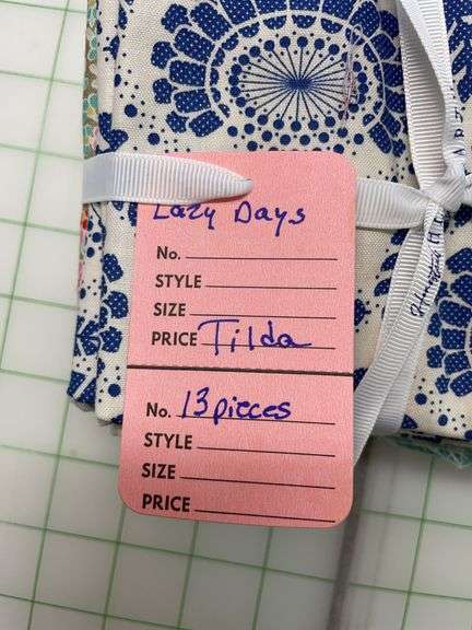 Fat Quarters QTY 13