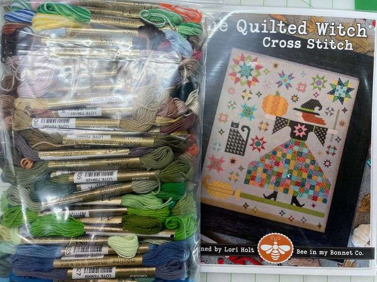 Circulo Mouline Floss QTY 300 and Cross Stitch Pattern - Marquette ...