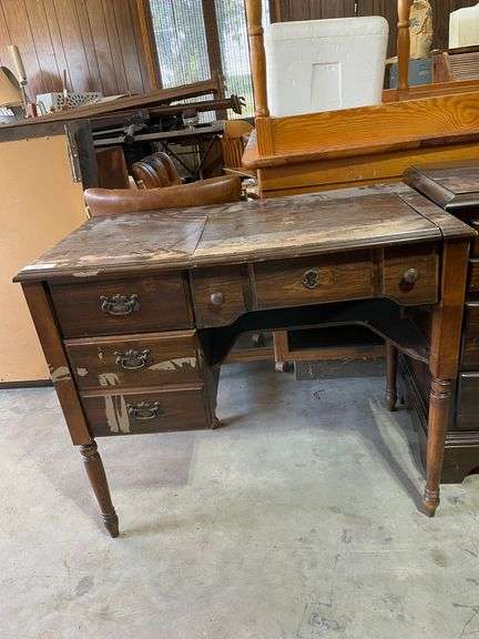Sewing Table