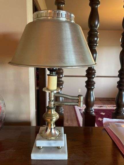 Plymouth Lamp