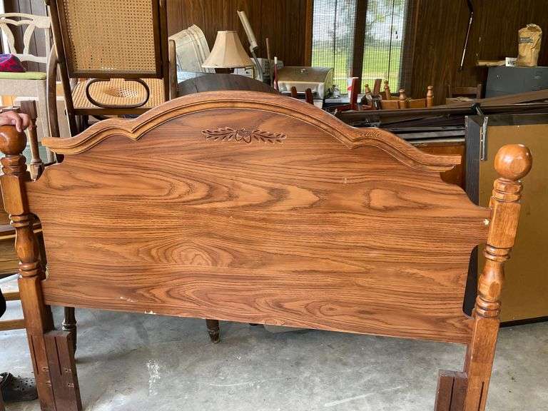 2 Full Size, 1 Queen Size Head Boards